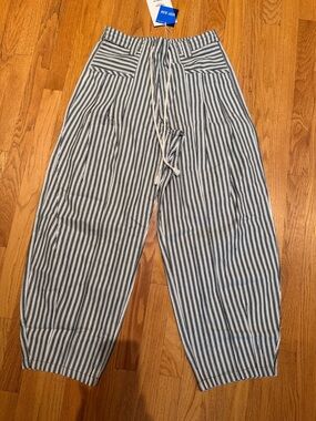 NWT green stripe barrel pants